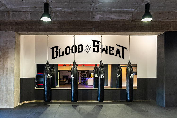 Blood&Sweat-Wandtattoo-Black-2